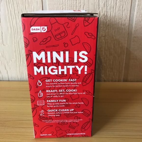 Dash Skull Mini Waffle Maker! Brand New! SHIMMER BLACK - Picture 5 of 11